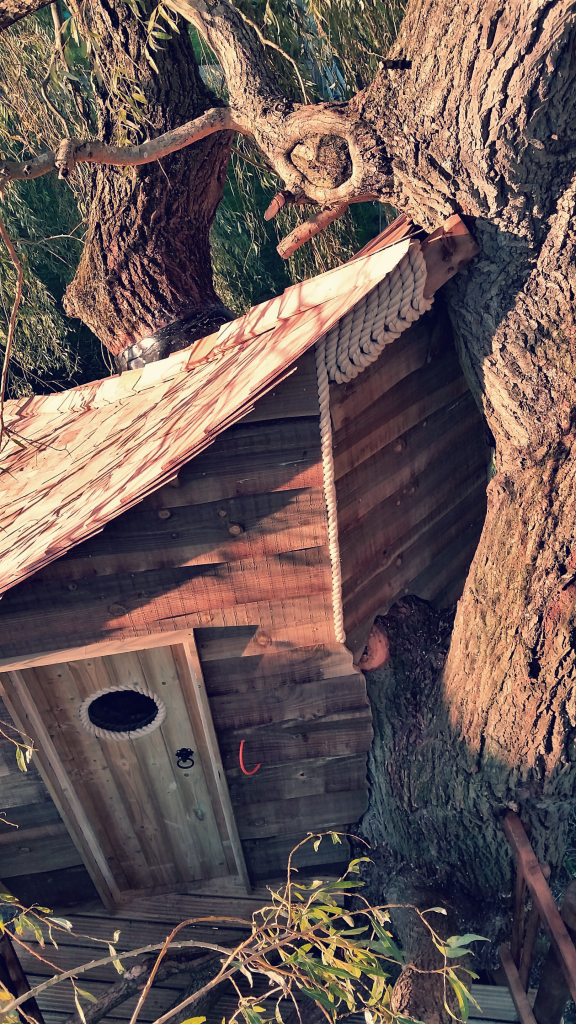 Willow Treehouse